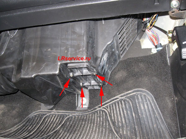 Фильтр салона Land Rover Freelander