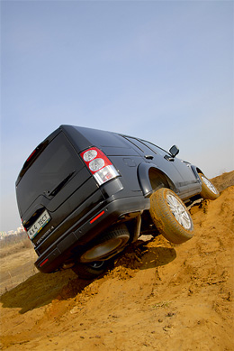 Land Rover Discovery 4