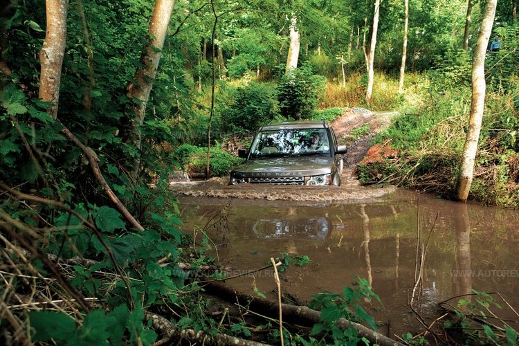 Land Rover Discovery 4