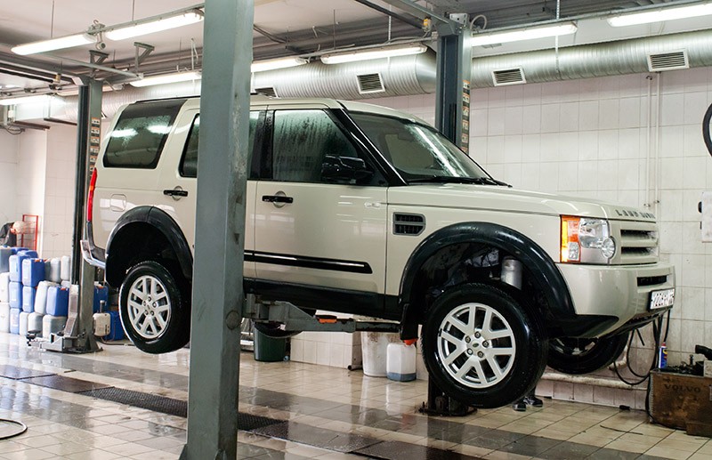 Тормозные колодки для Land Rover Discovery - замена колодок Дискавери Тормозные колодки для Land Rover Discovery - замена колодок Дискавери